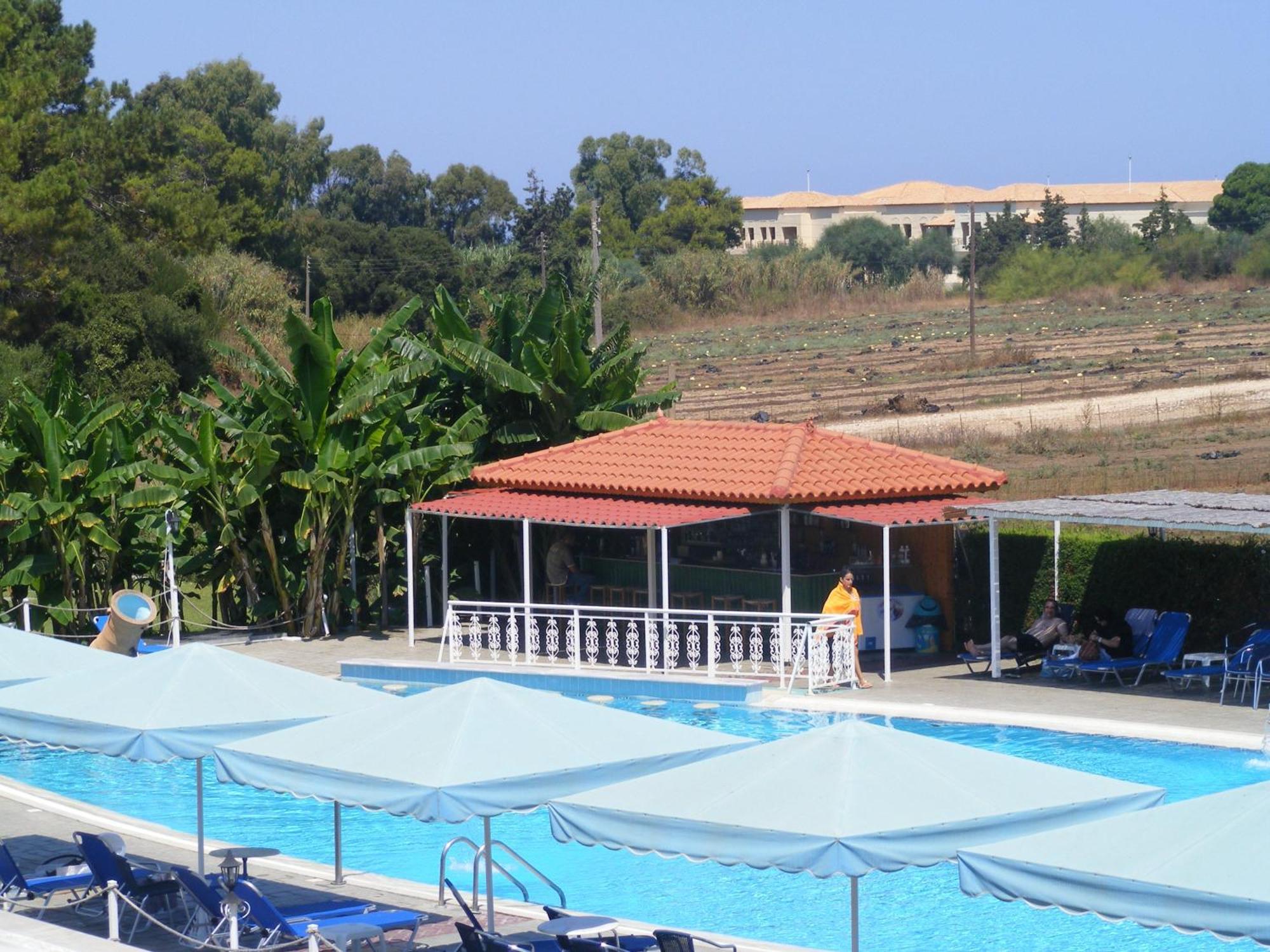 Lintzi Hotel Arkoudi Bagian luar foto