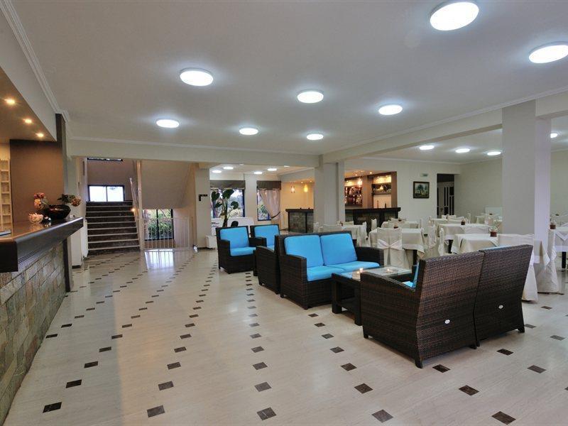 Lintzi Hotel Arkoudi Bagian luar foto